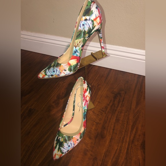 Jessica Simpson Shoes - Size 8M